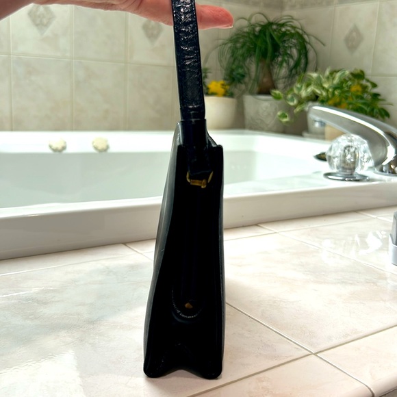 Vintage Original by Caprice 1950’s Structured Black Patent Leather Handbag. EUC - Picture 5 of 10